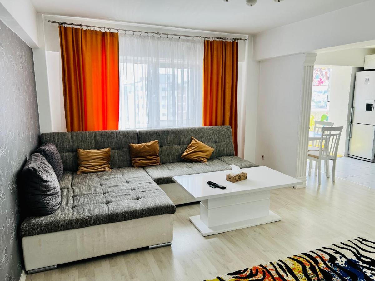 Panoramic M&M Apartment Suceava Ngoại thất bức ảnh